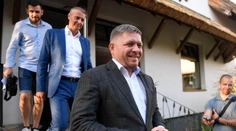Krajská rada Smeru v Košiciach otočila a podporila Fica, mimoriadny snem už nechce