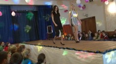 Mária má len osemnásť rokov a za sebou dve módne prehliadky