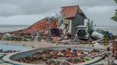 Indonéziu môže zasiahnuť ďalšia vlna cunami, varujú experti