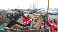 Začali búrať jeden z najznámejších táborov migrantov