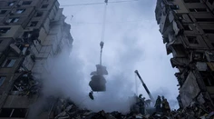 Útok na dom v Dnipre má najmenej 40 obetí. Kremeľ tvrdí, že išlo o zásah ukrajinskej rakety