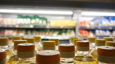 Po masle začína klesať cena ďalšej základnej potraviny. Reťazce stavili na výrazné akcie