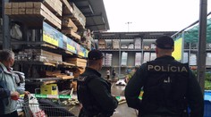 Tragická smrť 3-ročného chlapca v Baumaxe. Obvinili konkrétnu osobu