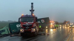 Diaľnicu D1 smerom do Bratislavy po nehode na hodinu úplne uzatvorili