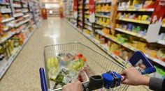 Jeden z reťazcov sťahuje z predaja základnú potravinu. Našli v nej prekročené limity chemickej látky