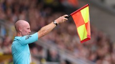 Dôvodom majú byť zápasy prerušené kvôli agresii. Holanďania chcú vo futbale zrušiť ofsajd