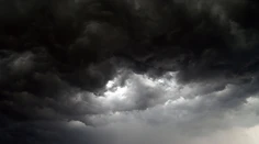 Počasie sa nám už dnes pokazí, meteorológovia varujú pred búrkami