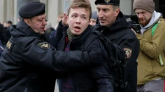 Jeho zadržanie pobúrilo svet. Bieloruský novinár Pratasevič bol omilostený
