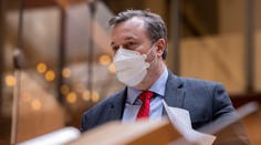 Krajniak hovorí o sebareflexii, v zákulisí sa vynára aj viacero špekulatívnych teórií