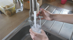 Viac ako tretina pitnej vody zo studní, ktorú si dali ľudia skontrolovať, nevyhovovala