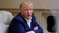 Trump pricestoval do New Yorku. Postaví sa pred súd v kauze úplatku pre pornoherečku