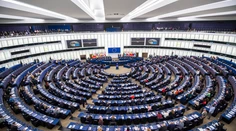Ako výsledky eurovolieb ovplyvnia fungovanie europarlamentu? Rozhodovaciu právomoc majú komisári