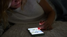 Závislosť od hormónu šťastia môžu spôsobiť aj sociálne siete. Lekár vysvetľuje, kedy by sme mali spozornieť