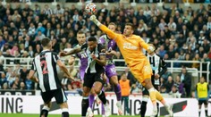 Newcastle s Dúbravkom je naďalej bez víťazstva, tentoraz doma nestačil na Tottenham