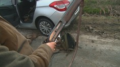 Tragická poľovačka: Muž, ktorý zastrelil kamaráta, nebol poľovník a nemal držať zbraň