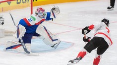 Na drafte ho nechceli, teraz privádzal Kanaďanov do zúfalstva. Hokejový svet je z neho vo vytržení