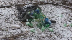 Plasty, elektronika či pneumatiky. Jar odkrýva neporiadok na odstavných plochách
