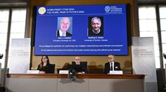 Nobelovu cenu za fyziku dostali vedci za výskum strojového učenia