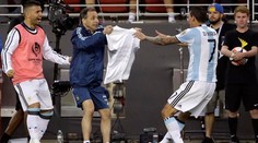 Argentína zdolala Čile 2:1, Di Maria venoval gól zosnulej babke