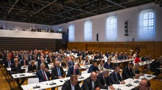 Mimoriadnu schôdzu parlamentu sa nepodarilo otvoriť ani na štvrtý pokus