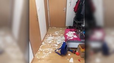 Obyvateľov novej bytovky ohrozuje padajúca omietka, firma chce za opravu doplatok