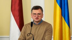 Ukrajinský minister varuje pred priveľkými očakávaniami ohľadne protiofenzívy. Žiada viac zbraní