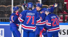 VIDEO: Slovákov vyfackala neefektivita z druhej tretiny. Od Američanov schytali dvojciferný debakel