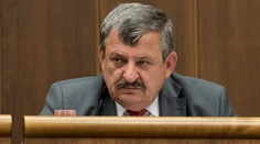 Hrnko nevylučuje, že v pondelok zaznie požiadavka na Žitňanskej odchod z vlády