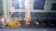 Iba 17-ročný Afgánec napadol sekerou a nožom ľudí vo vlaku, štyria ťažko zranení