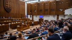 Politická kampaň má jasné pravidlá. Strana môže minúť najviac tri milióny