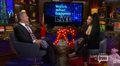 Wow! Nicki Minaj takmer vypadol prsník v priamom prenose