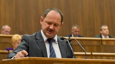 Poslanec Zsolt Simon z Mosta-Híd nepodporí vznikajúcu pravo-ľavú vládu