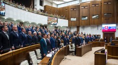 Finálny zoznam poslancov doplnia až na najbližšej schôdzi. Nastupujú viacerí náhradníci