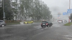 Na Slovensku hrozia búrky. Pre tieto okresy platia výstrahy