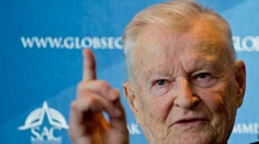Vo veku 89 rokov zomrel Zbigniew Brzezinski. Muž, ktorý radil americkým prezidentom