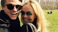 Najkrajšia žena sveta a český hudobník si povedali áno. Modelka ako sexy nevesta