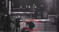 To bolo o chlp! Ženu takmer zmasakroval vlak