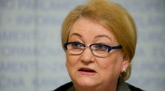 Lietadlo s europoslankyňou Záborskou museli evaukovať, na palube začalo horieť