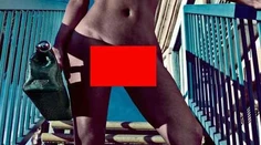 Úplne nahá Kim Kardashian. S týmto nech už ide do porna!