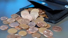 Muž odovzdal nájdenú peňaženku polícii, teraz mu hrozí väzenie