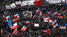 V Prahe protestovalo proti Babišovi viac ako 200-tisíc ľudí