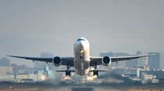 Tínedžer uviazol na letisku v Ríme. Do lietadla ho nepustili, hoci mal letenku