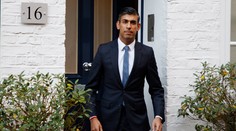 Postoj sa nemení. Nový britský premiér sľúbil neochvejnú podporu Ukrajine