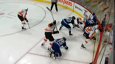 VIDEO: Gudasov zákrok pripomínajúci gilotínu šokoval NHL, recidivista dostal tvrdý trest