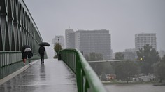 Situácia v Bratislave je mimoriadne vážna. Hlavné mesto sa pripravuje na veľkú vodu