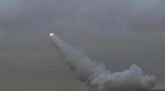 Severná Kórea otestovala dve strely odpálené z ponorky. Južná Kórea a USA začali spoločné cvičenia