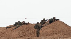 Izrael oznámil úplnú blokádu Pásma Gazy. Do zbrane povolal rekordných 300-tisíc rezervistov