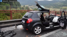 Čelnú zrážku dvoch áut pred Braniskom neprežil 28-ročný šofér