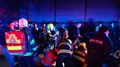 Tragédia na halloweenskej párty neďaleko Zlína. V tlačenici sa zranilo osem ľudí, niektorí sú v kritickom stave