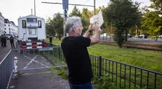 Holandsko: Na demonštrácii krajnej pravice v Haagu roztrhali Korán
